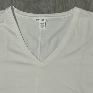 LIKE NEW! Women's Athleta Essential Slub V-Neck Crop White T-Shirt - MEDIUM